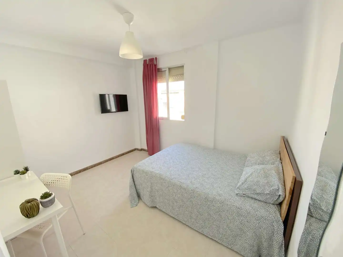 Bedroom of Flat for share in Macarena