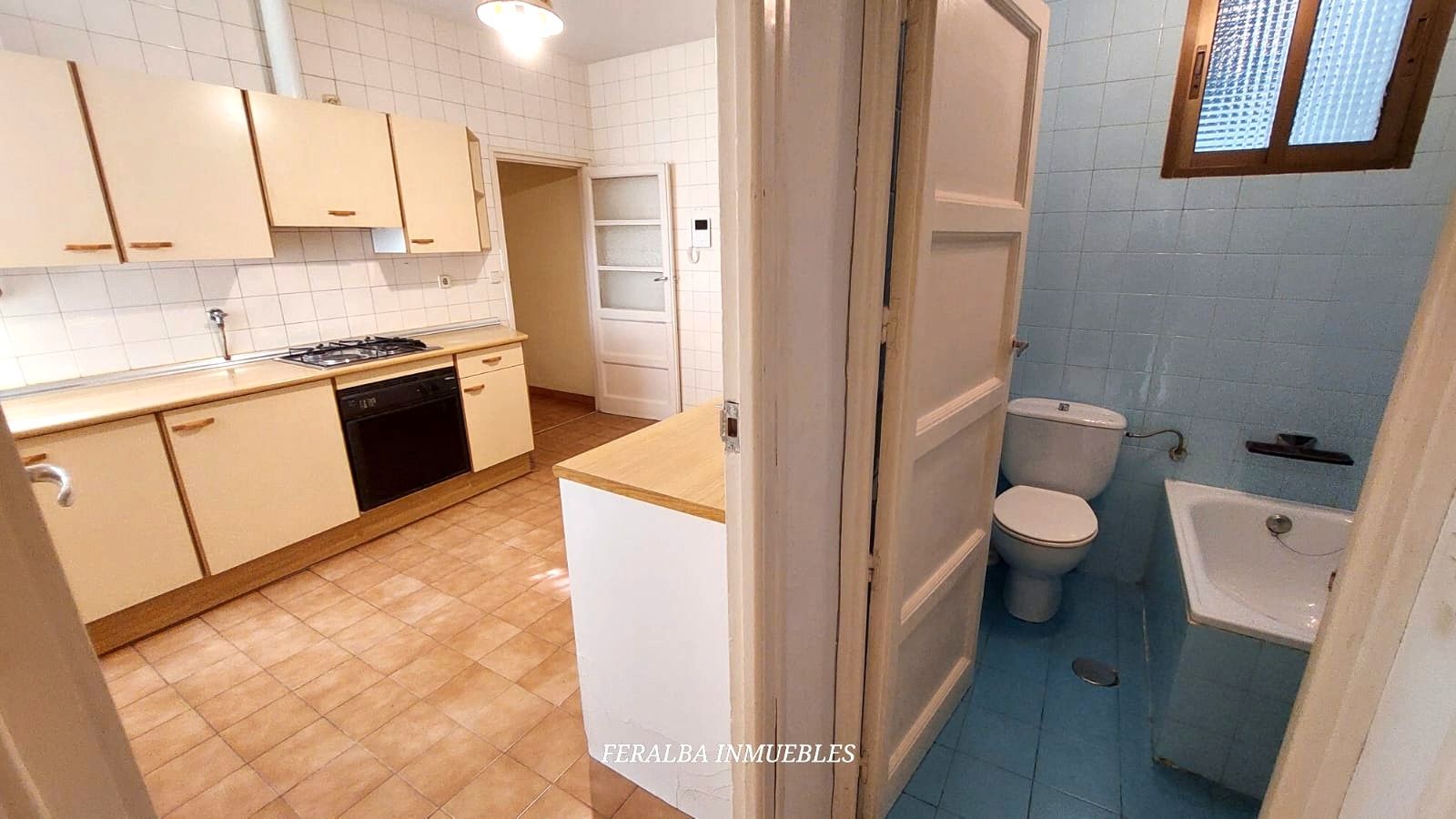Piso en venta en Calle de Donoso Cortés, Gaztambide, Chamberí