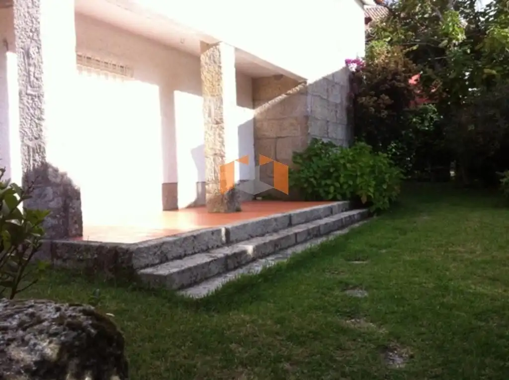 Jardí de Casa o xalet en venda en Vigo  amb Jardí privat, Parquet i Traster