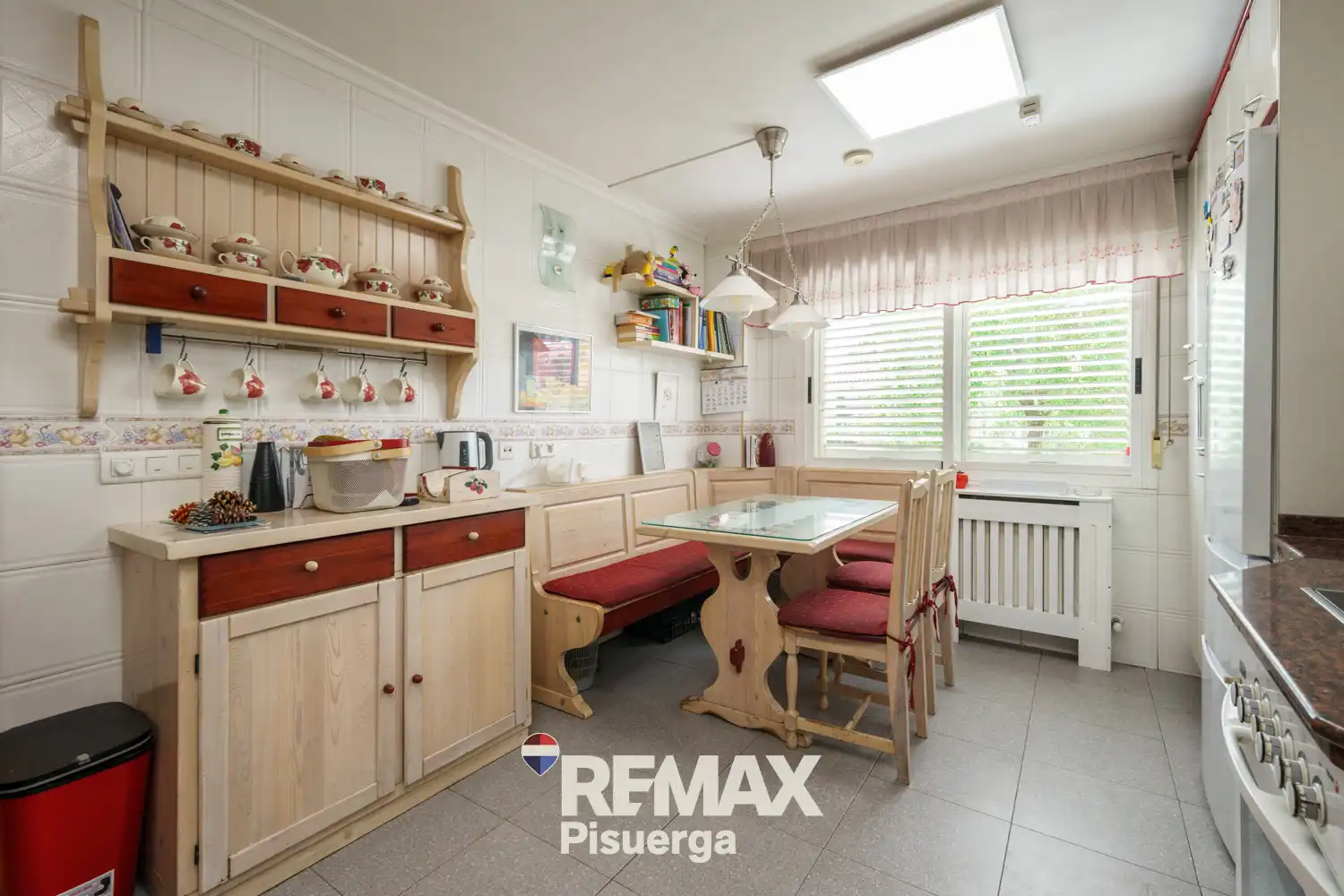 Cocina de Casa o chalet en venta en Arroyo de la Encomienda con Aire acondicionado, Calefacción y Jardín privado