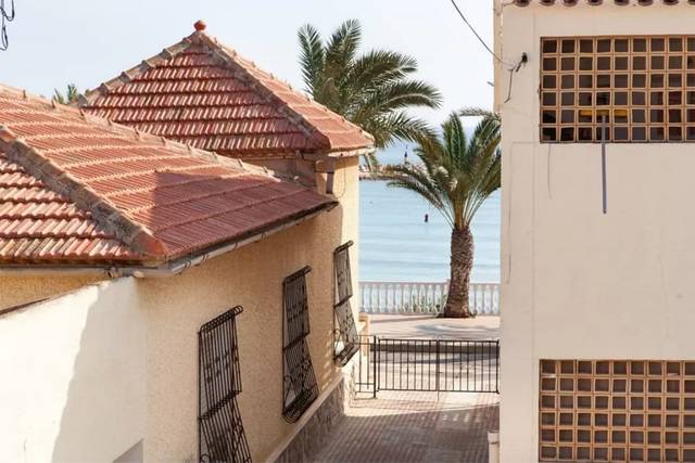 Casa-chalet en Alquiler en Torre de la Horadada