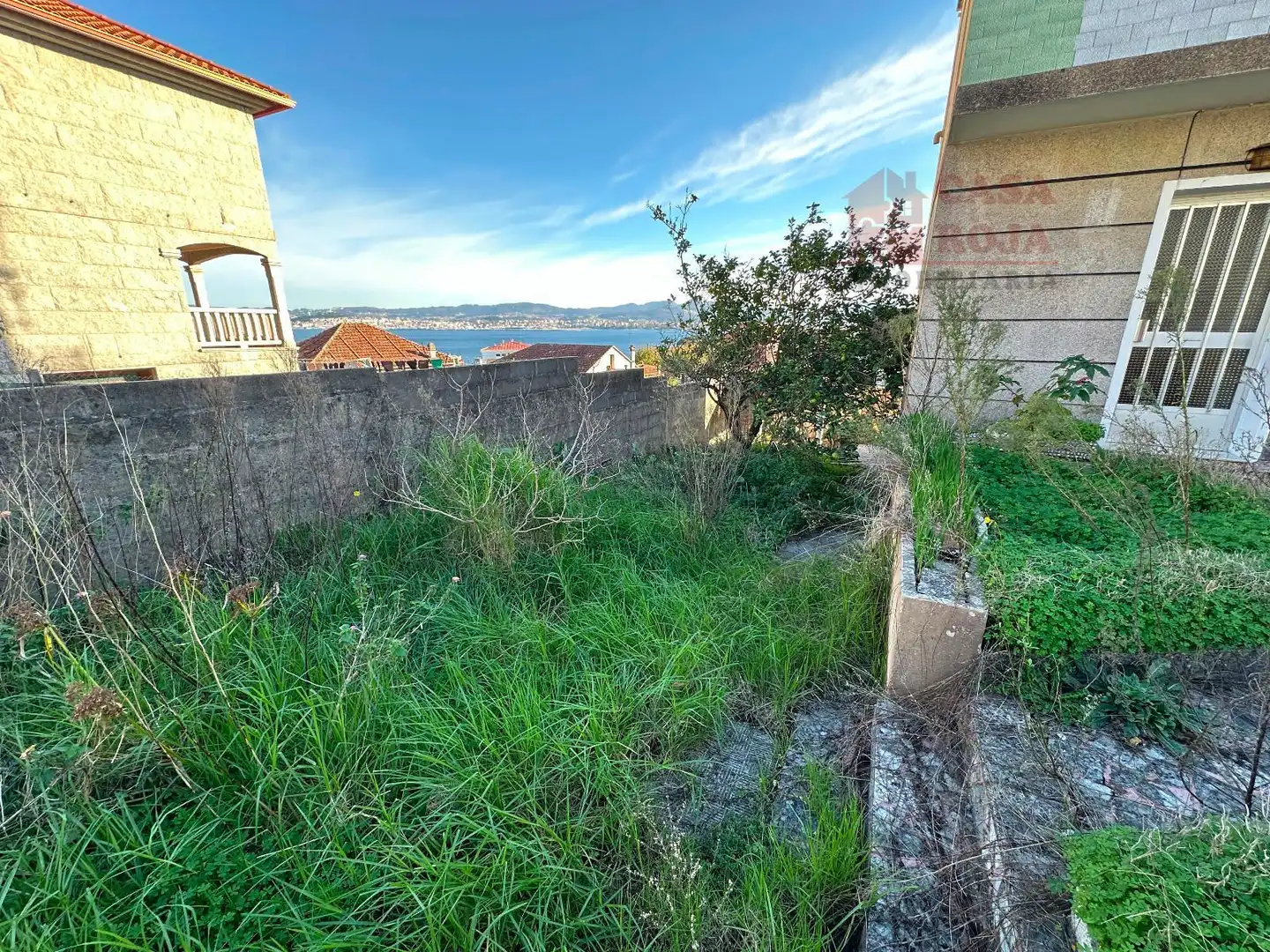 Casa o xalet en venda en Cangas  amb Calefacció, Terrassa i Traster