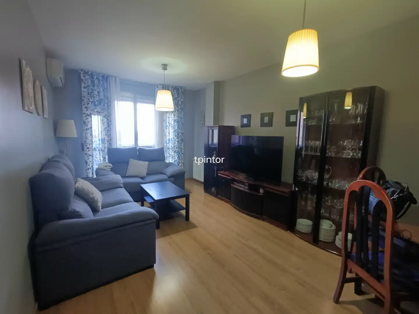 Living room of Flat for sale in Cáceres Capital  with Air Conditioner, Heating and Private garden