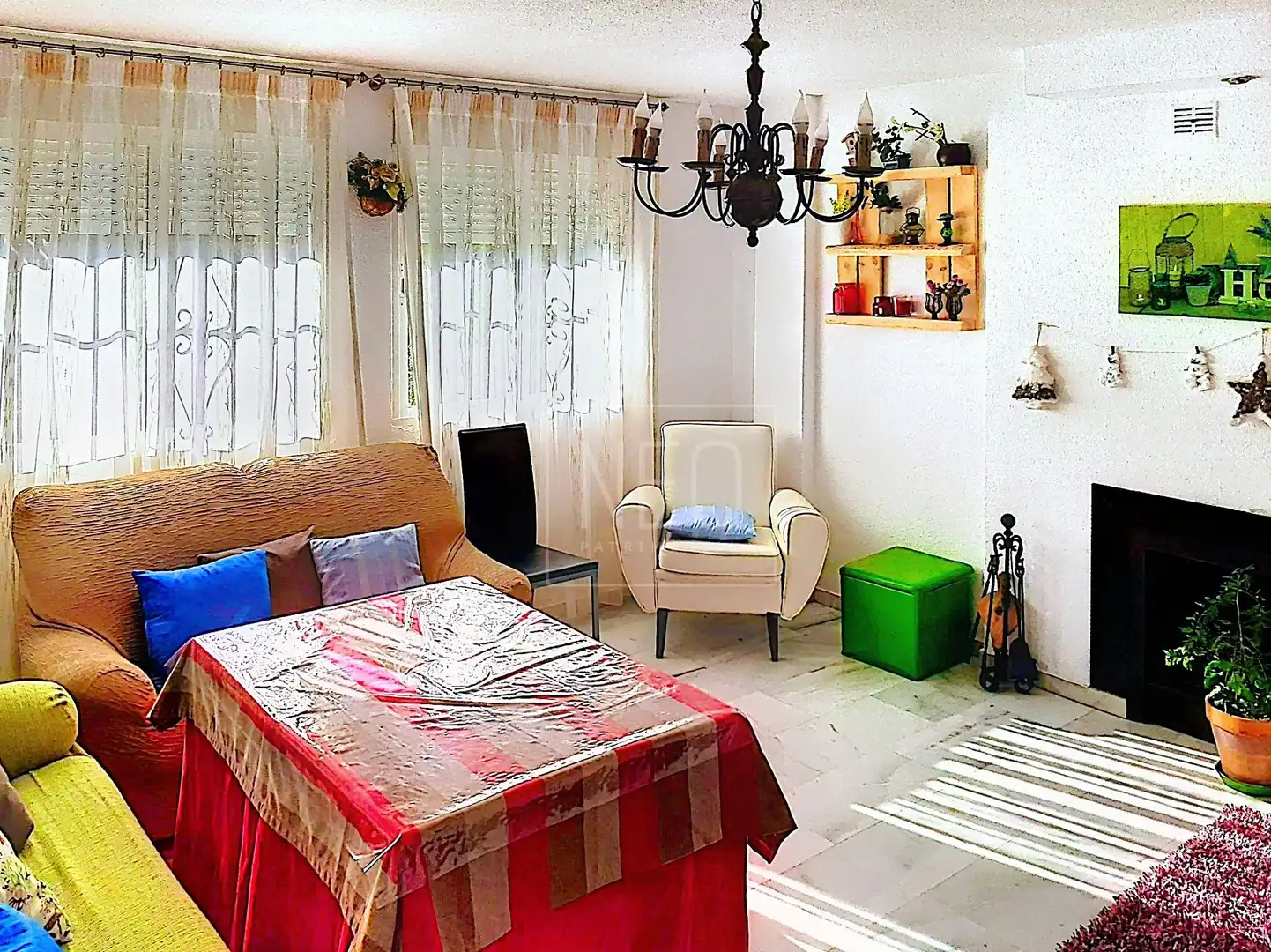 Habitación de Casa o chalet en venta en Cúllar Vega con Aire acondicionado, Calefacción y Jardín privado
