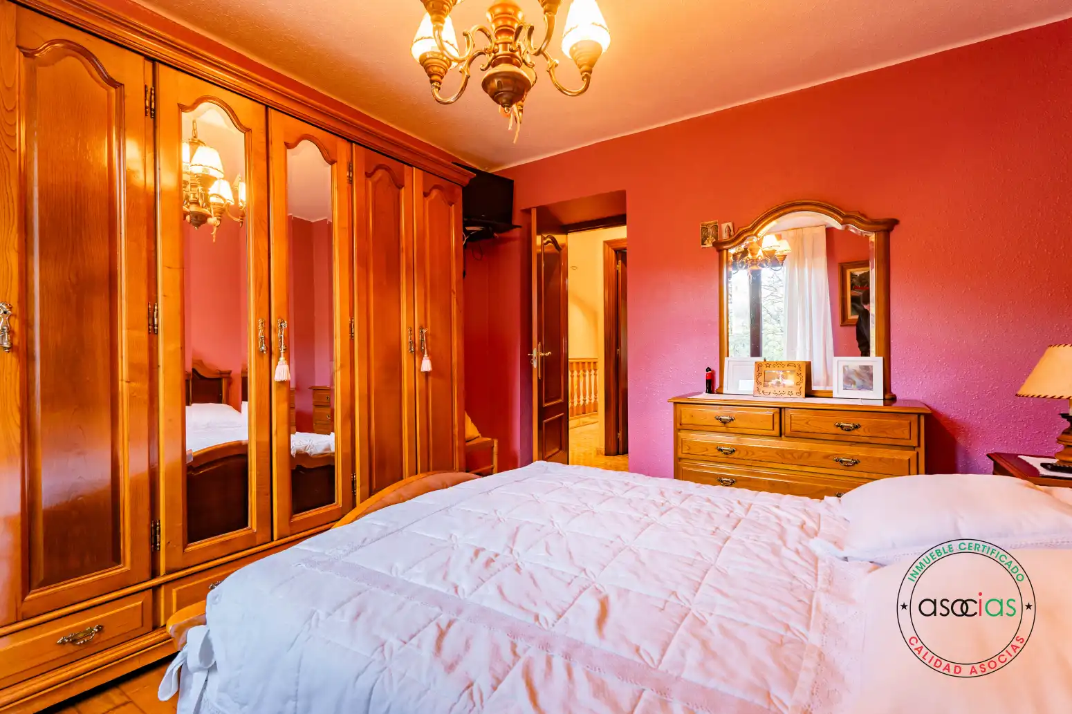 Habitación de Casa o chalet en venta en Gijón  con Calefacción y Amueblado