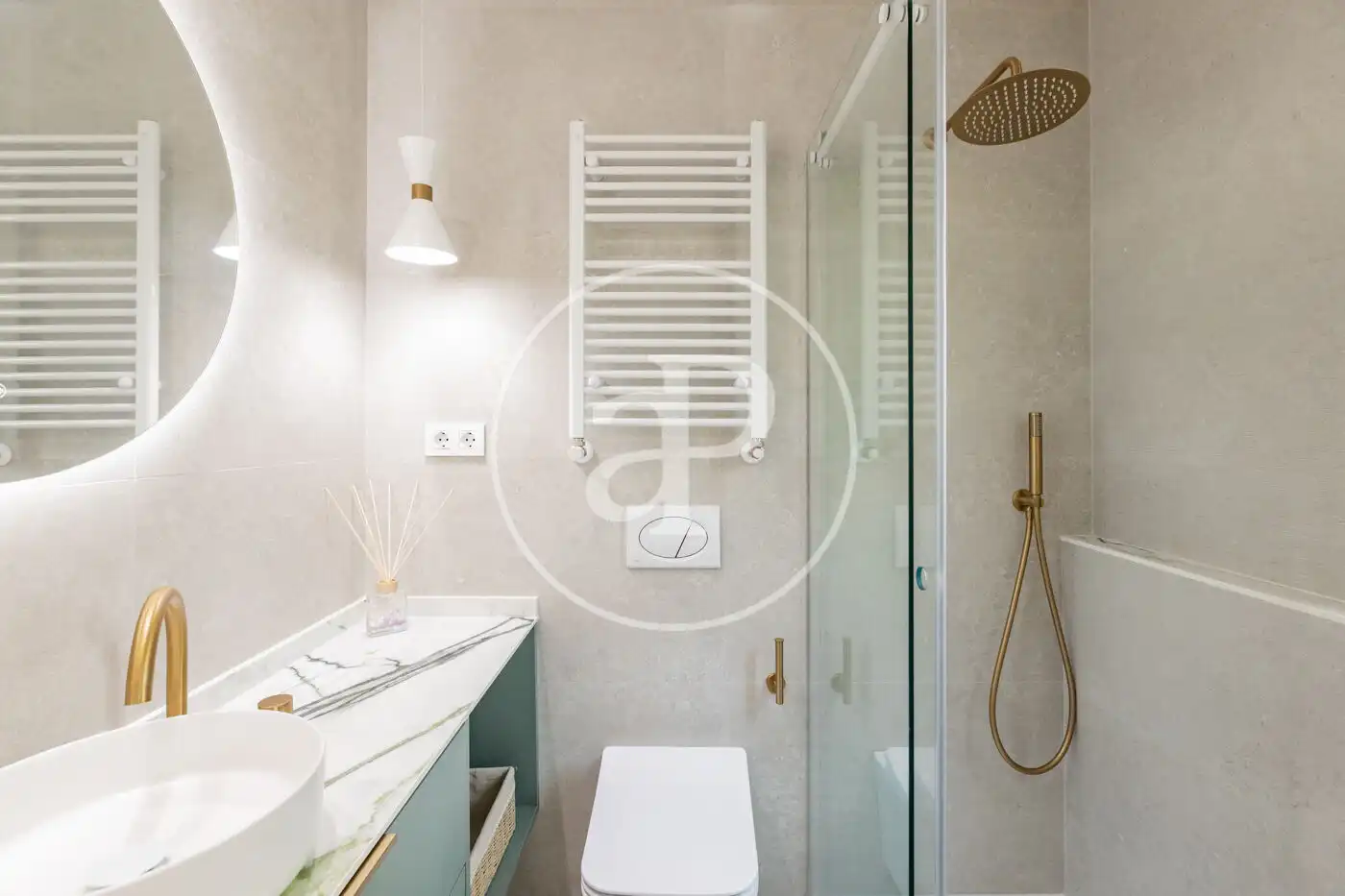 Baño de Piso en venta en Madrid con Aire acondicionado, Calefacción y Terraza