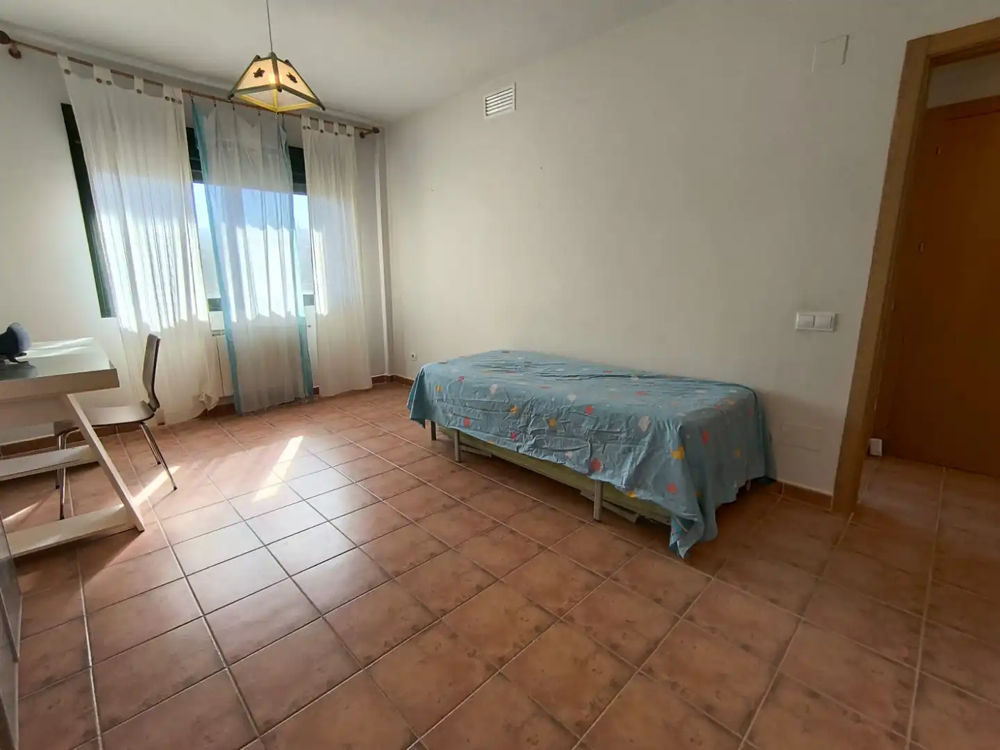 Dormitori de Casa o xalet en venda en Villamantilla amb Aire condicionat, Calefacció i Jardí privat