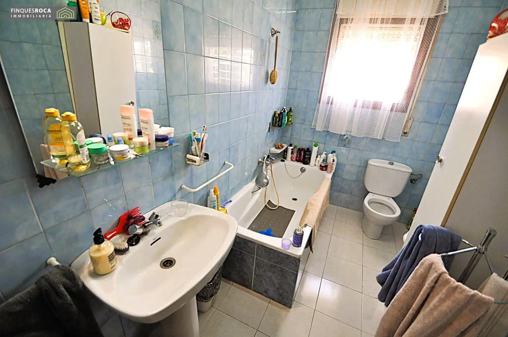 Baño de Casa o chalet en venta en L'Aldea con Aire acondicionado, Calefacción y Jardín privado
