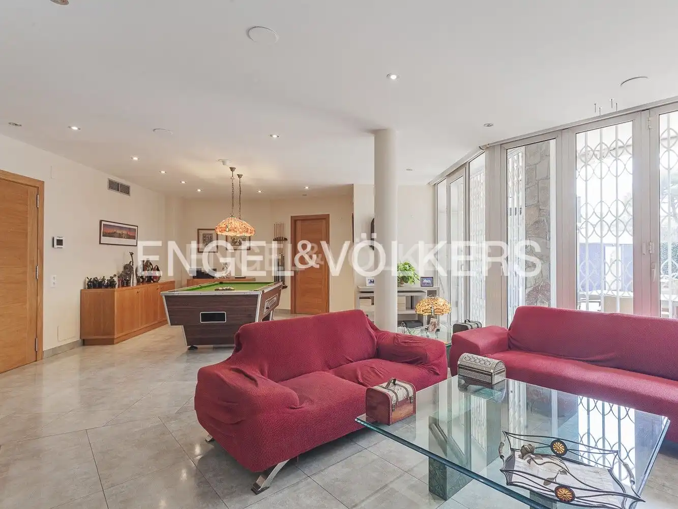 Living room of Detached homes for sale in Cerdanyola del Vallès  with Air Conditioner, Heating and Private garden