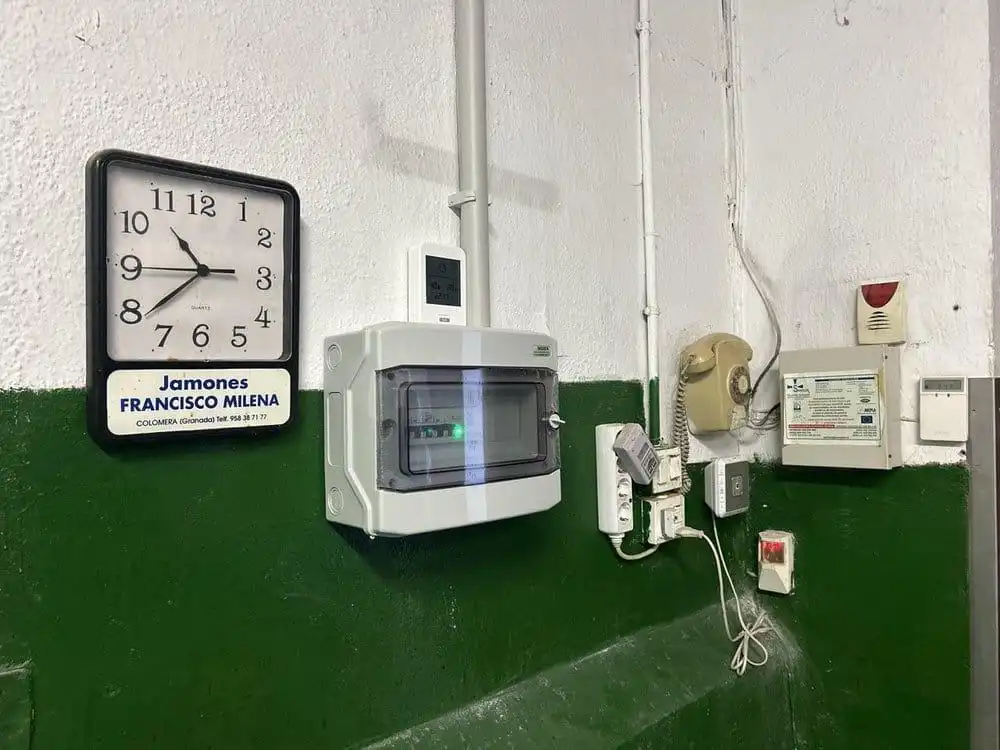 Local en venta en Colomera