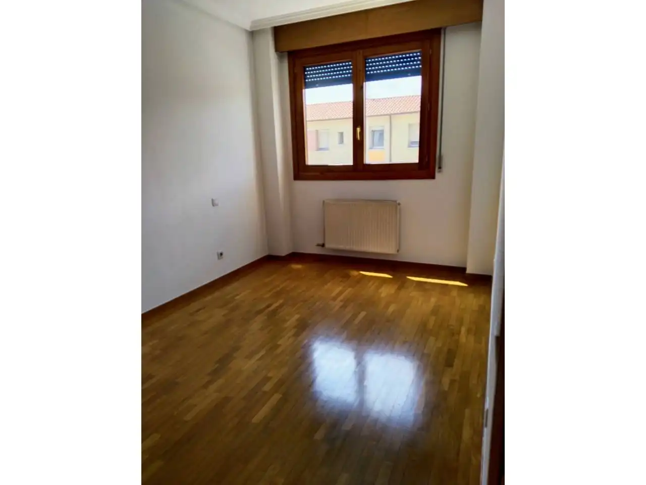Habitación de Piso en venta en Burgos con Calefacción y Amueblado