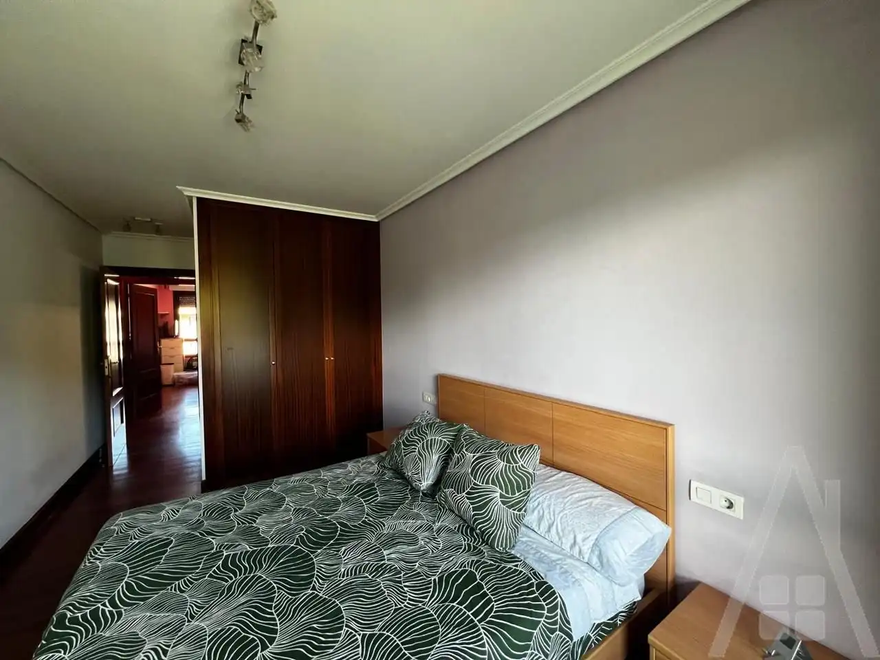 Attic for sale in Etxebarri, Bizkaia