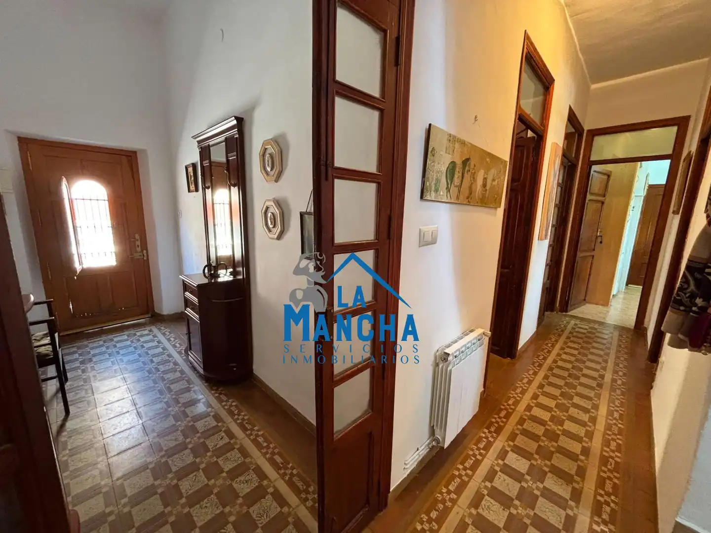 Casa o chalet en venta en Hoya-Gonzalo con Calefacción, Jardín privado y Amueblado