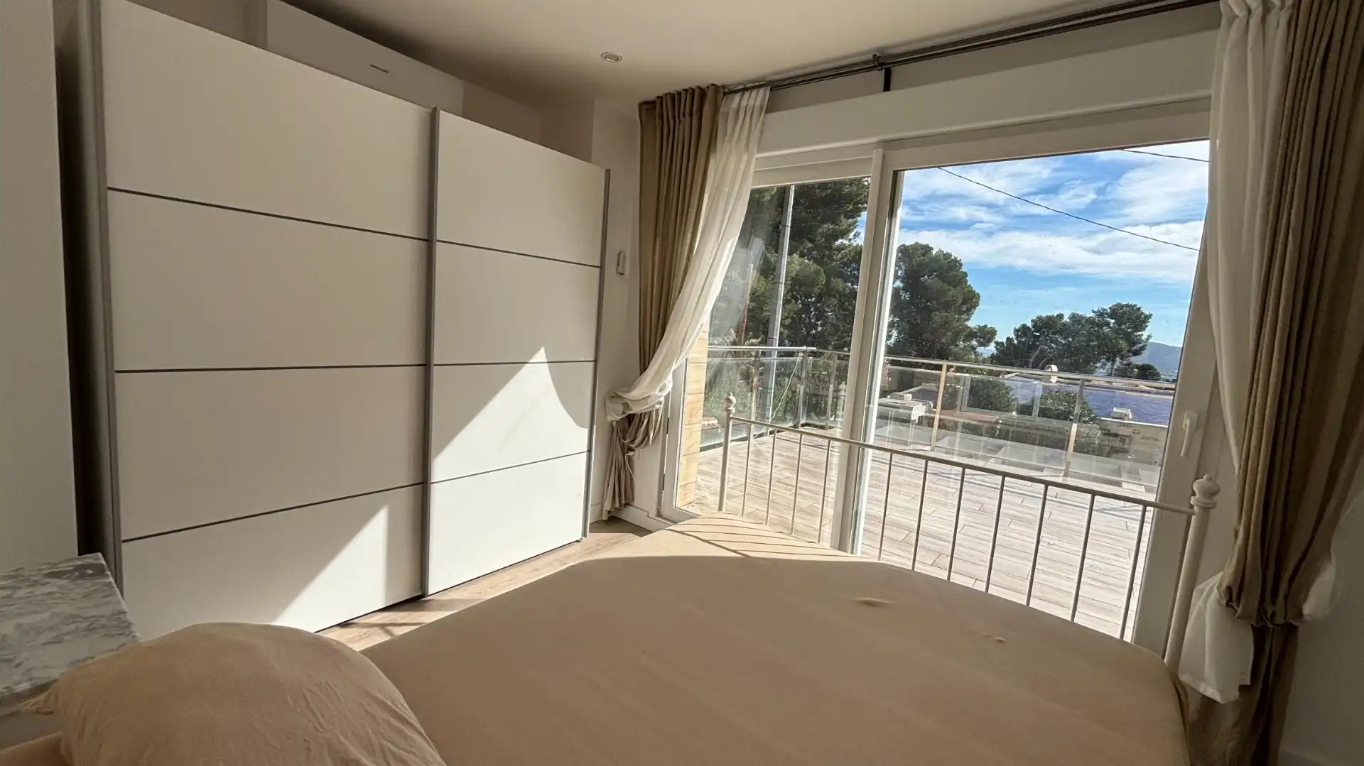 Bedroom of Houses for sale in La Nucia  with Air Conditioner, Heating and Private garden