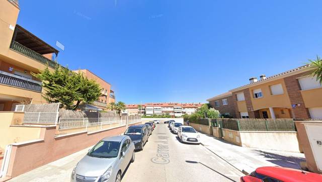 Piso en Venta en Les Salines - Pla de Sant Pere