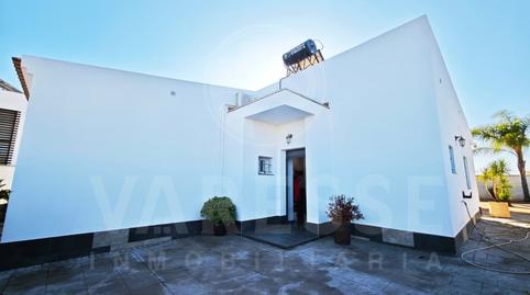 Foto 4 de Casa o xalet en venda a Calle Tomas Campuzano, Colegio Europa, Sevilla