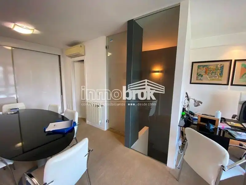 Office for sale in Madrid  with Air Conditioner
