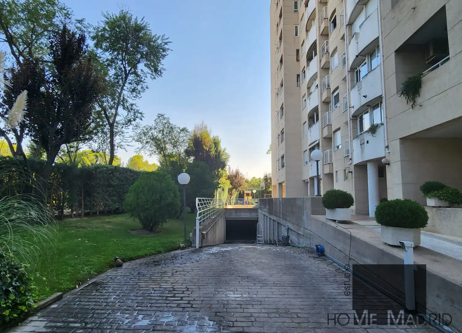 Vista exterior de Piso de alquiler en Madrid con Aire acondicionado, Calefacción y Parquet