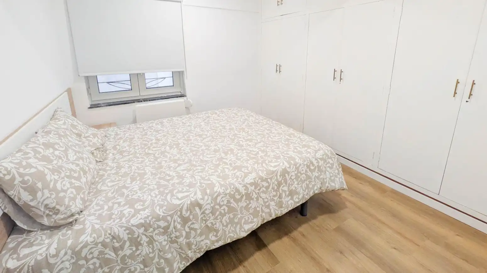 Habitación de Piso de alquiler en Santander con Amueblado