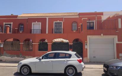 Vista exterior de Casa o xalet en venda en Huércal de Almería