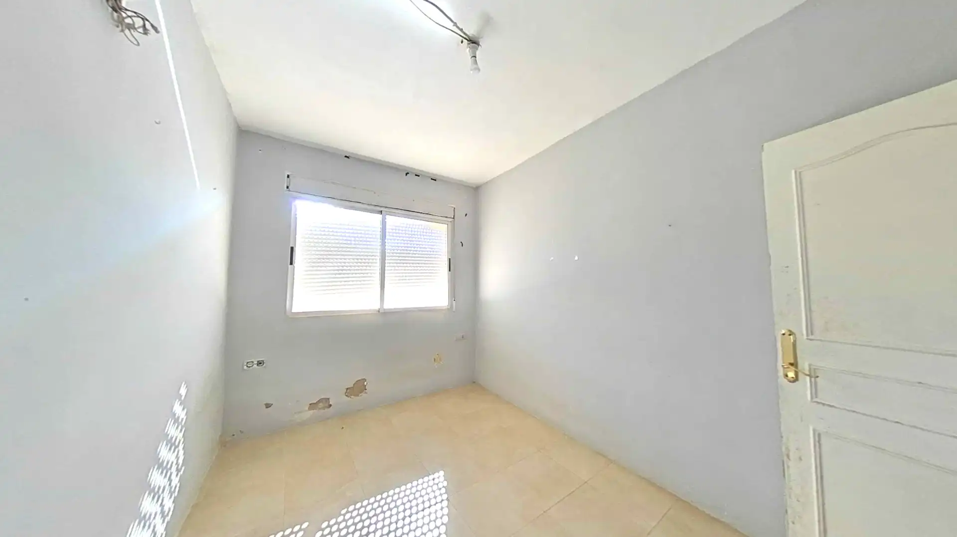 Habitación de Casa o chalet en venta en Castellón de la Plana / Castelló de la Plana con Jardín privado, Terraza y Trastero