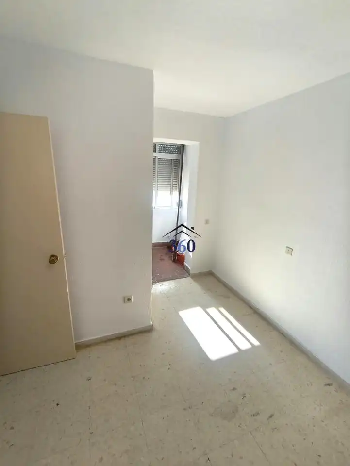 Flat for rent in Cáceres  with Terrace and Furnished