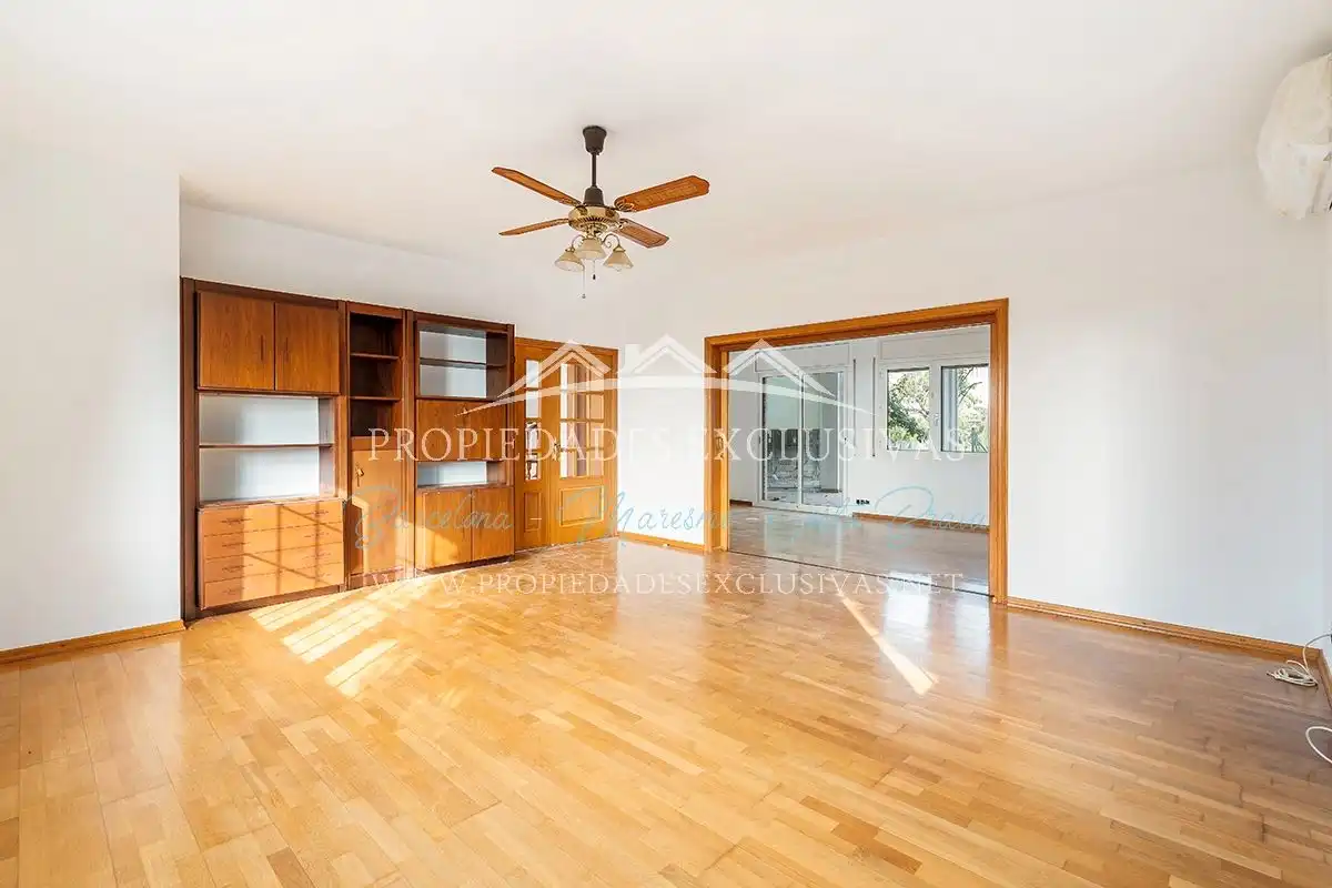 Sala de estar de Casa o chalet en venta en Teià con Aire acondicionado, Calefacción y Jardín privado