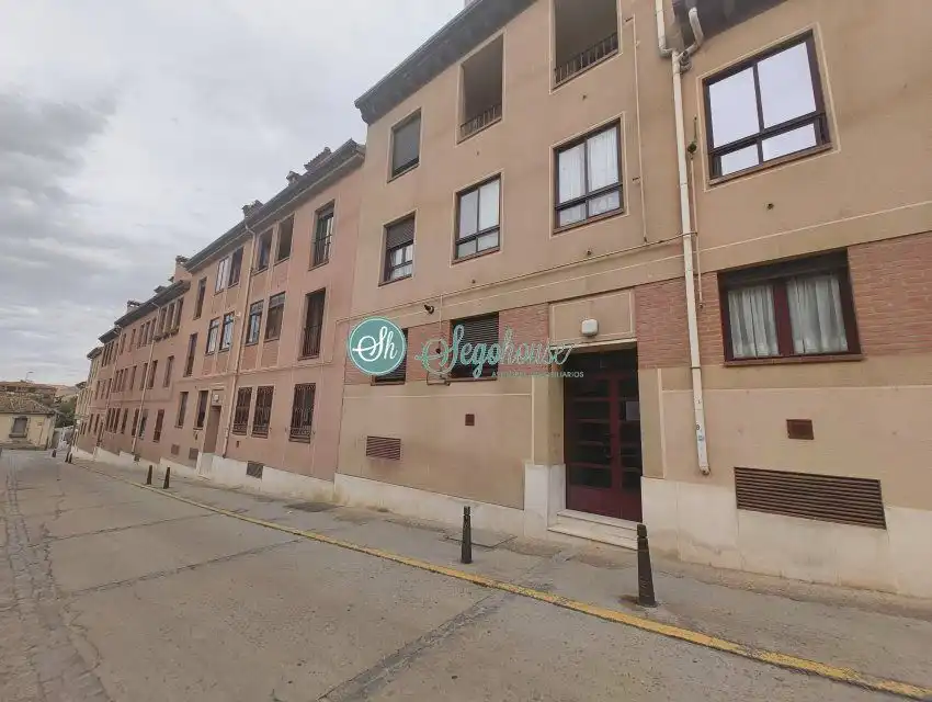Exterior view of Flat for rent in Segovia  with Heating, Parquet flooring and Terrace