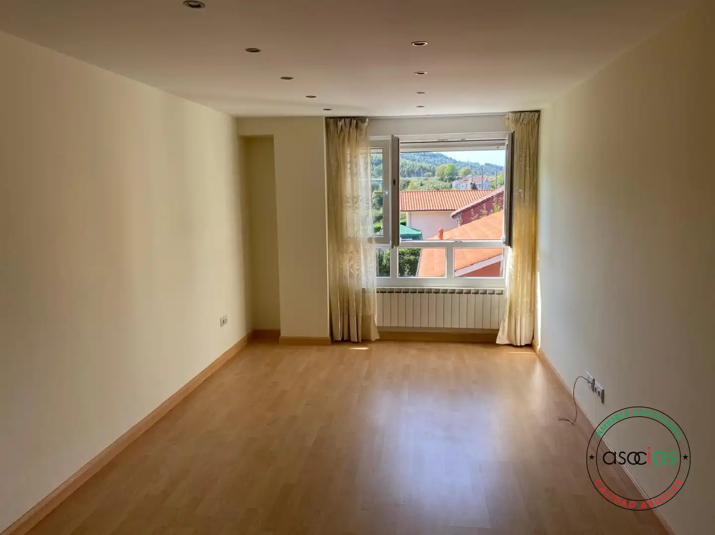 Sala de estar de Piso en venta en Carreño con Calefacción, Jardín privado y Trastero