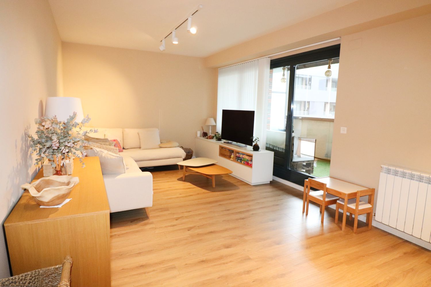 Living room of Flat for sale in Vitoria - Gasteiz  with Heating, Terrace and Storage room