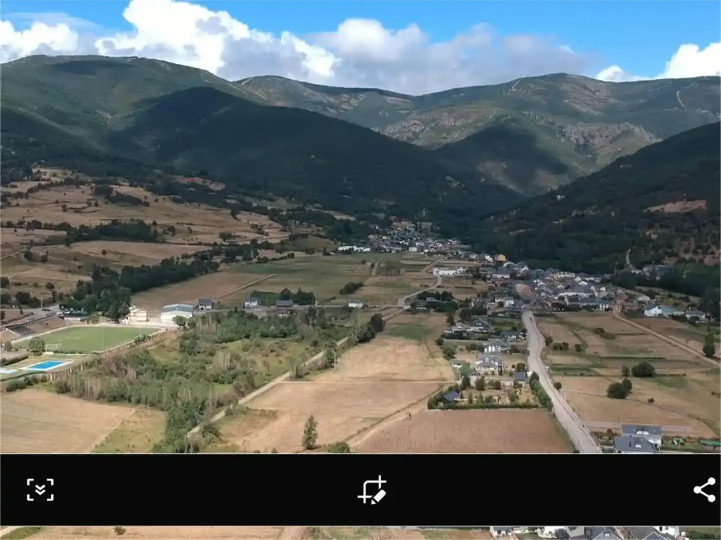 Einfamilien-Reihenhaus zur Miete in Noceda del Bierzo, León