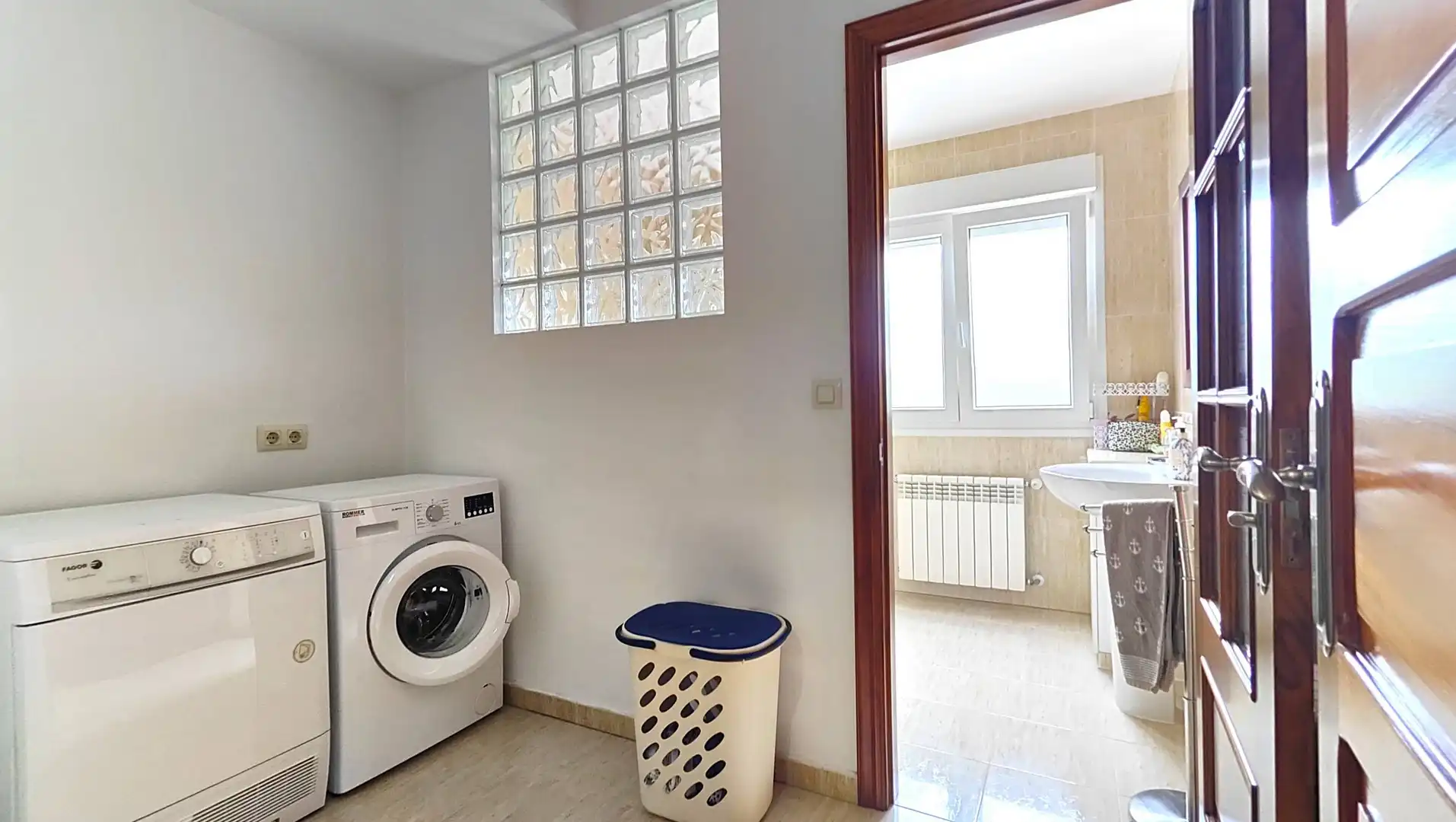 Baño de Casa o chalet en venta en Oroso con Calefacción, Jardín privado y Amueblado