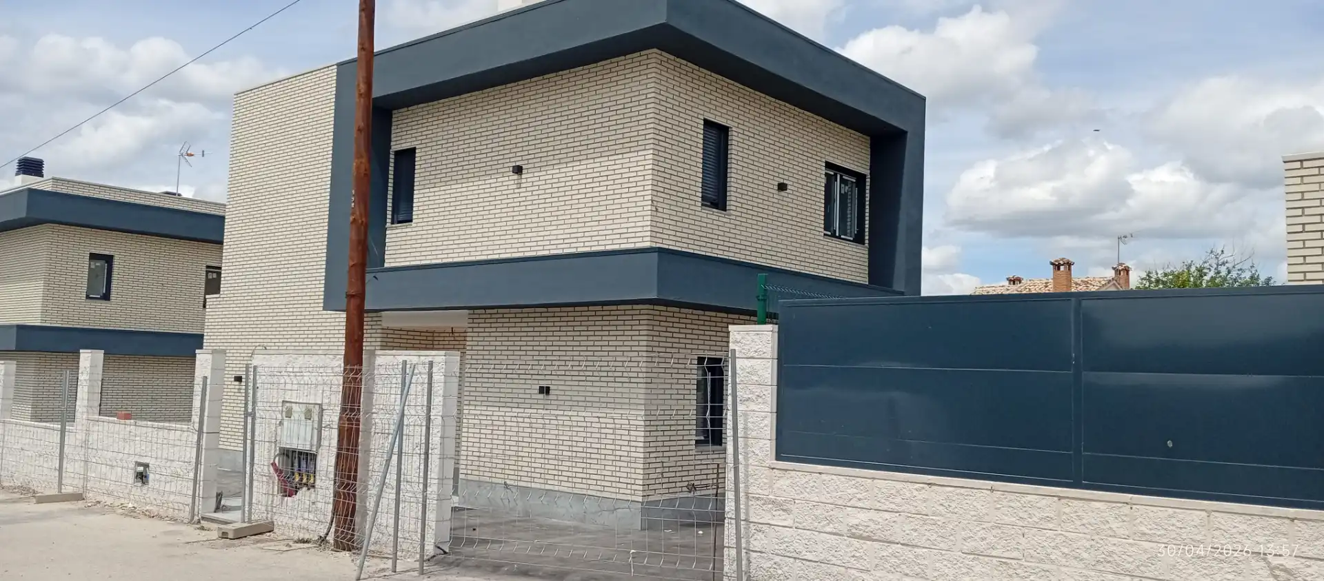 Vista exterior de Casa o chalet en venta en Móstoles