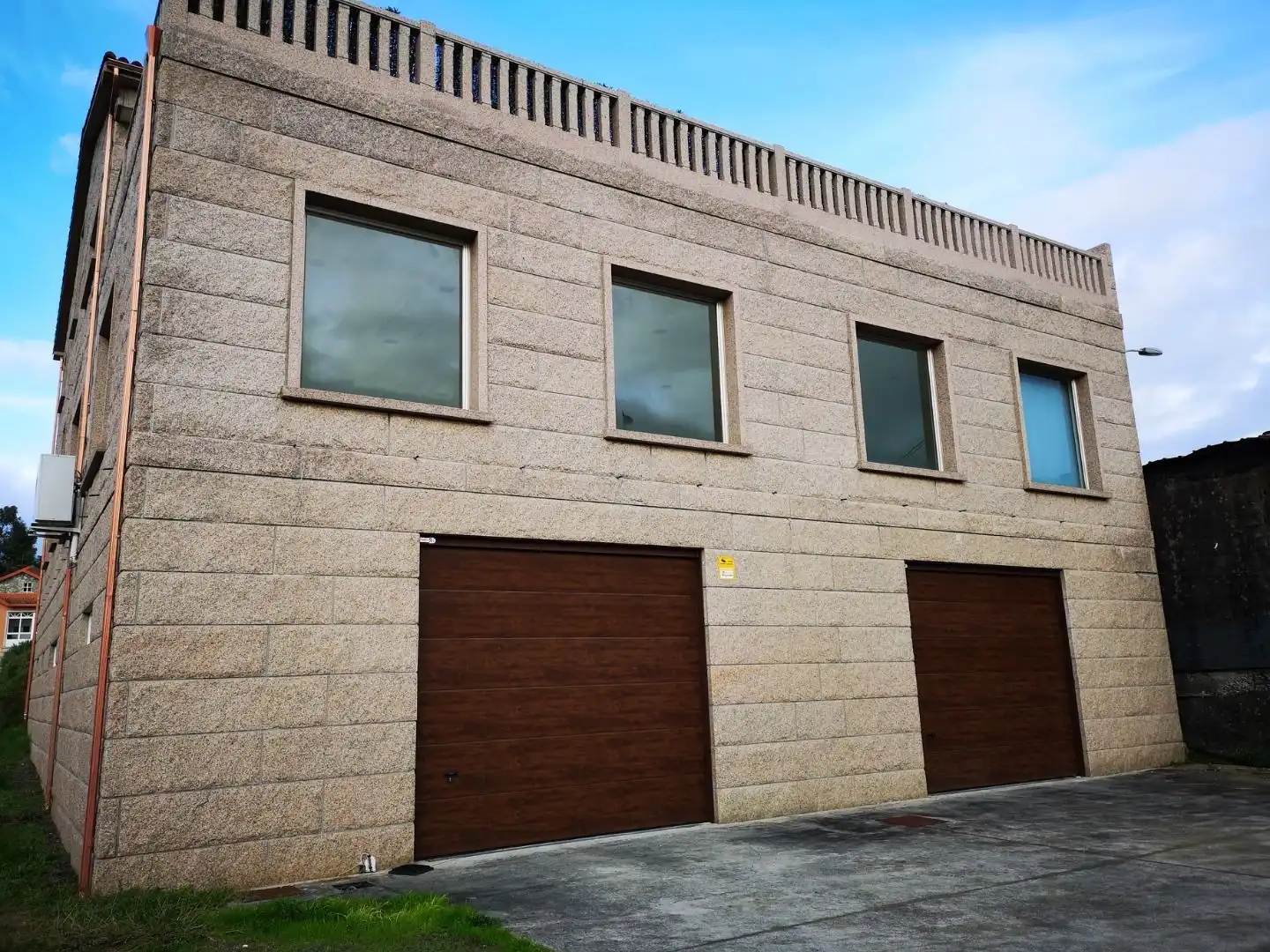 Business premises to rent in Meis, imagen 2