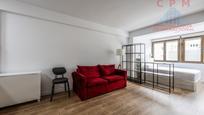 Dormitori de Estudi de lloguer en  Madrid Capital amb Aire condicionat, Calefacció i Parquet