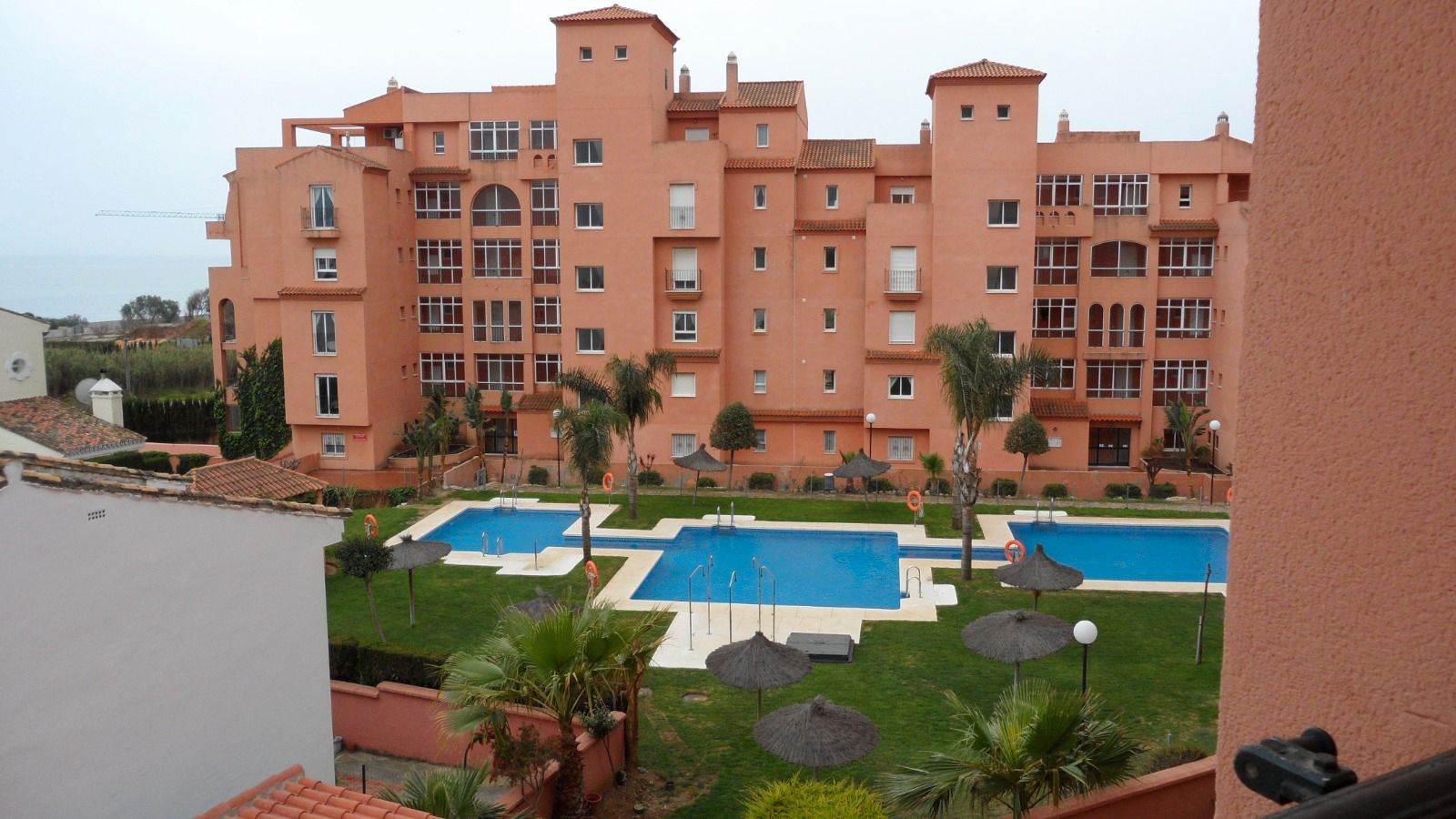 Swimming pool of Flat for sale in Manilva  with Community pool
