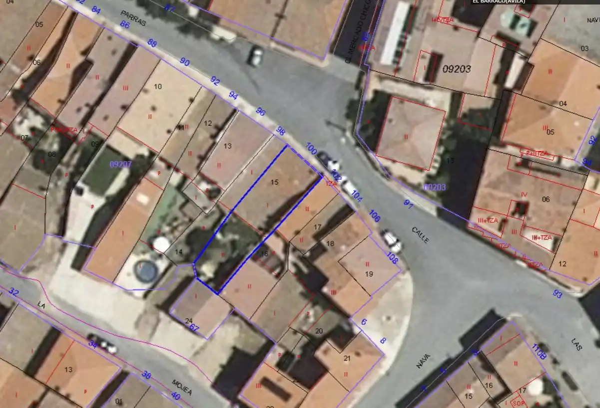 Vista exterior de Casa adosada en venda en El Barraco, Ávila