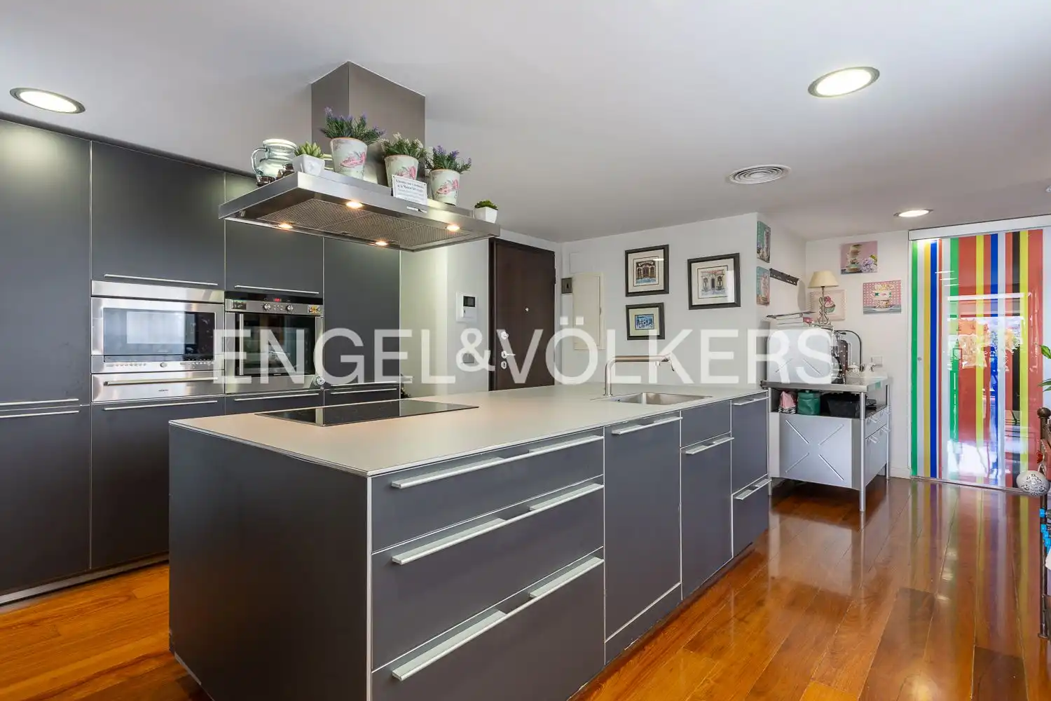 Kitchen of Attic for sale in Dénia  with Air Conditioner, Heating and Terrace