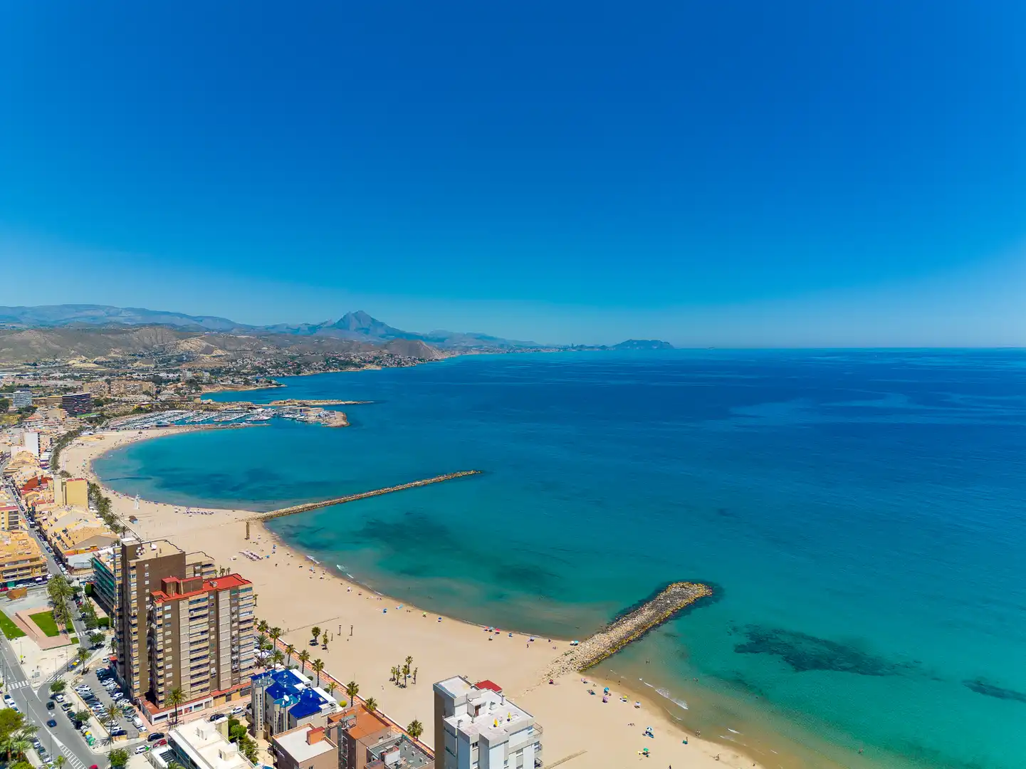Vista exterior de Piso en venta en El Campello con Terraza