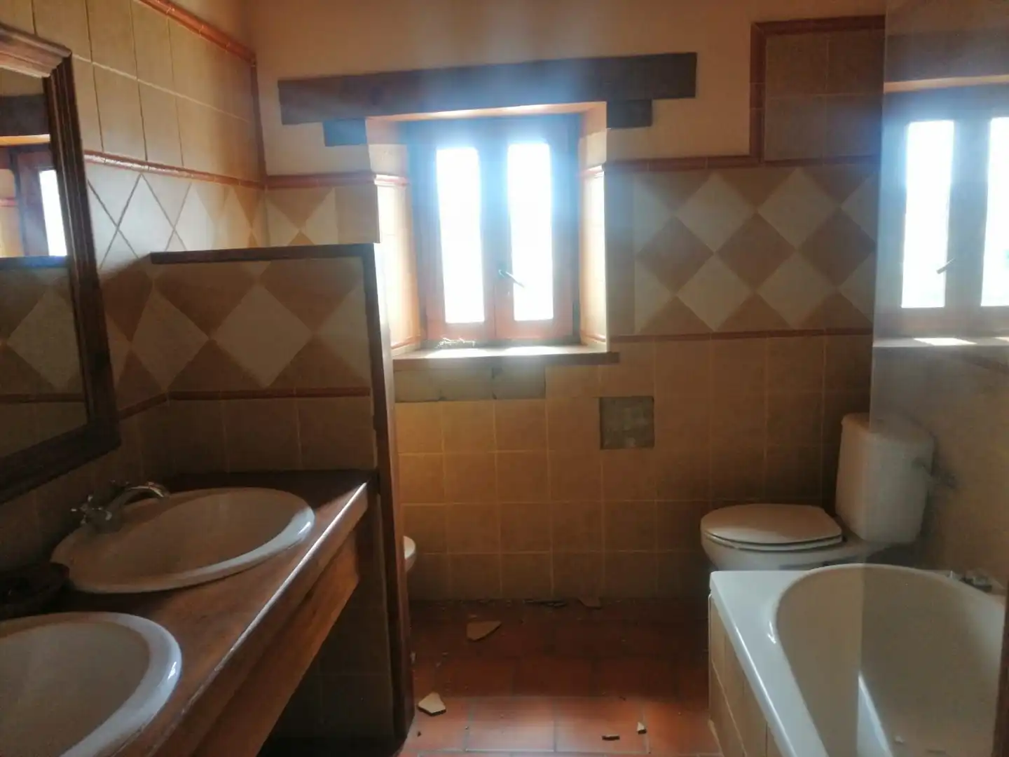 Bany de Finca rústica en venda en Herreruela amb Terrassa i Balcó