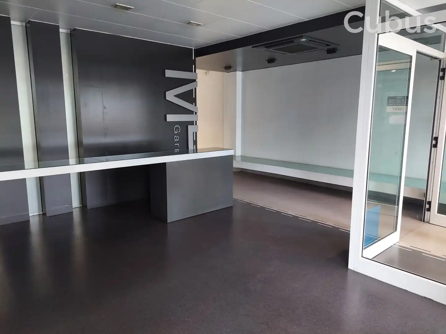 Business premises to rent in Olot, imagen 3