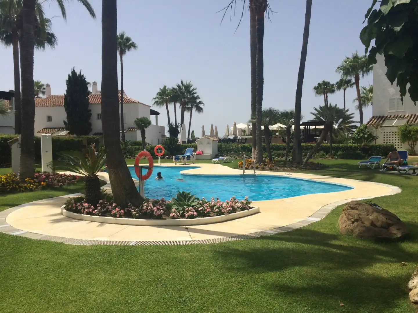 Garten von Dachboden zur Miete in Marbella mit Klimaanlage und Terrasse