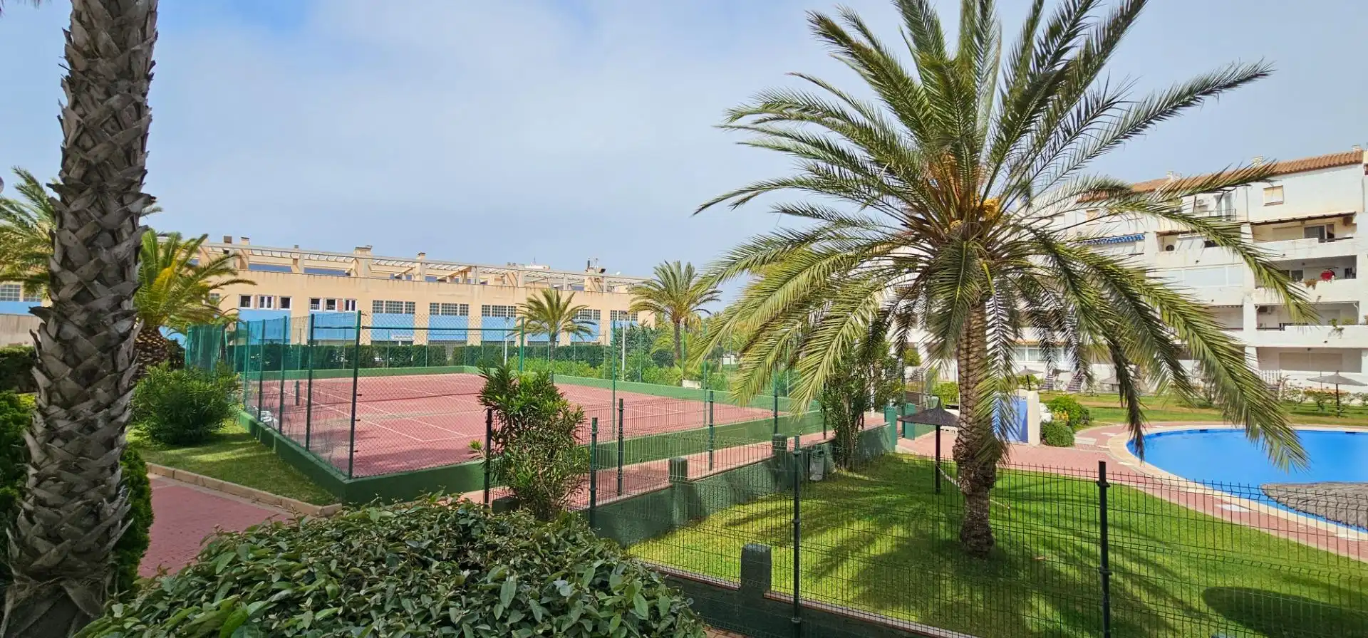 Vista exterior de Apartamento en venta en La Manga del Mar Menor con Calefacción, Jardín privado y Terraza