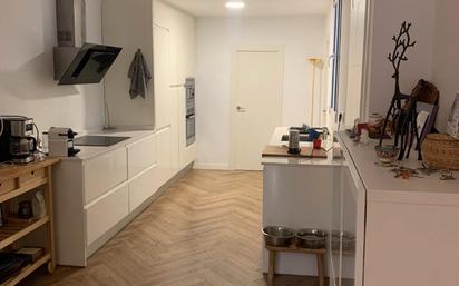 Kitchen of Flat to rent in  Valencia Capital  with Air Conditioner, Furnished and Pets allowed