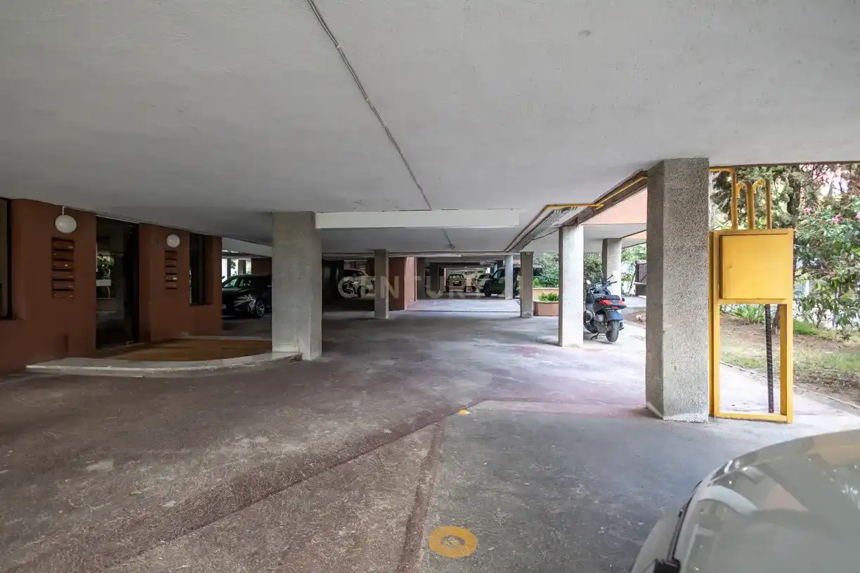 Mini appartamento con terrazza in vendita a Avinguda del Pla del Vent, Sant Joan Despí, Spain, imagen 28