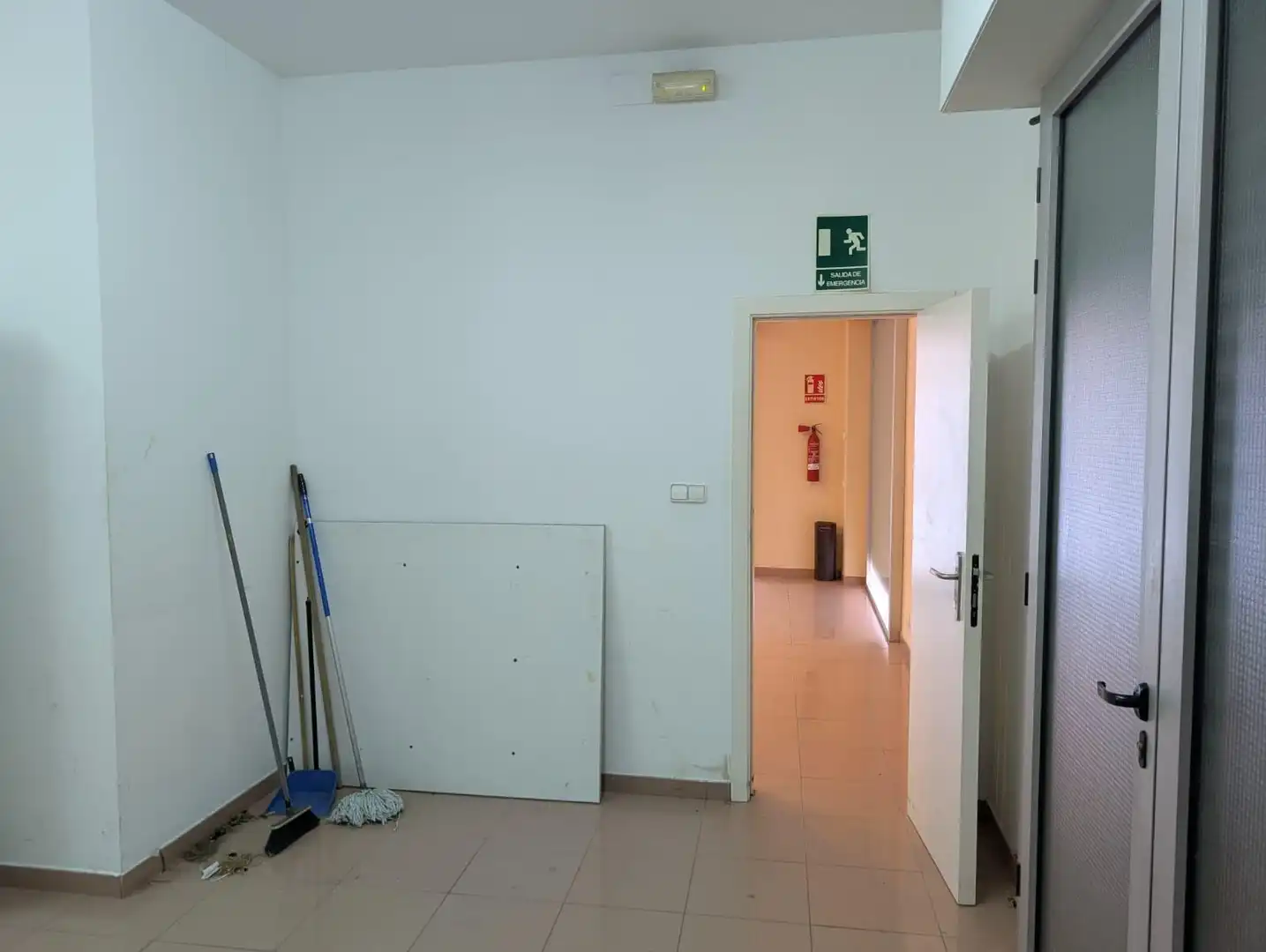 Local comercial en alquiler en Carrer d'Antoni Gaudí, imagen 15