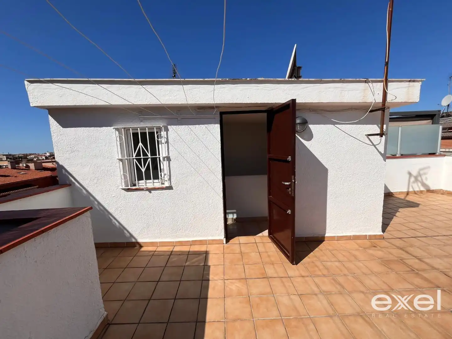 Terrassa de Casa o xalet en venda en Sant Joan Despí amb Aire condicionat, Calefacció i Terrassa