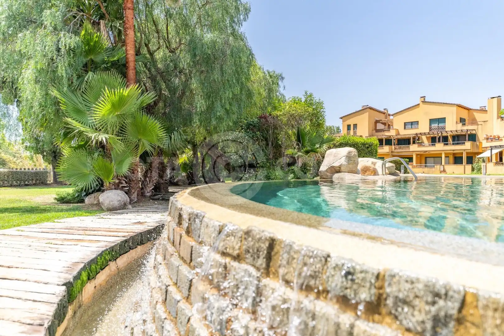 Piscina de Dúplex en venta en Reus con Aire acondicionado, Calefacción y Jardín privado