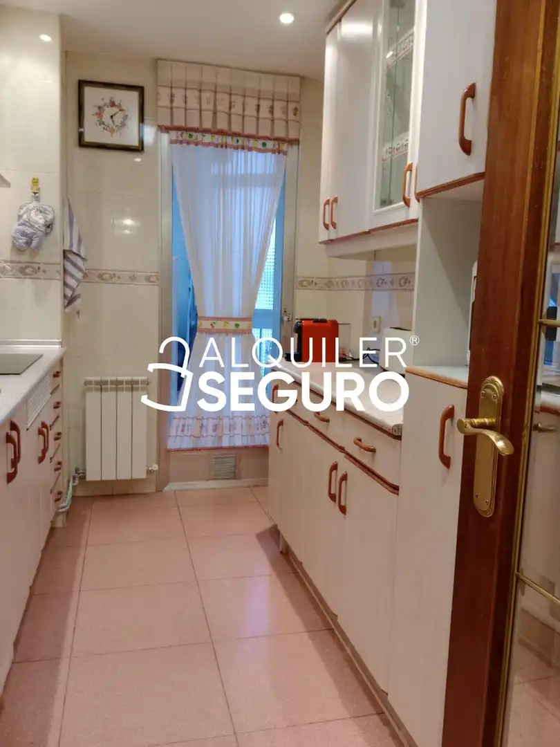 Piso de alquiler en Idioma Esperanto, Pueblo Nuevo
