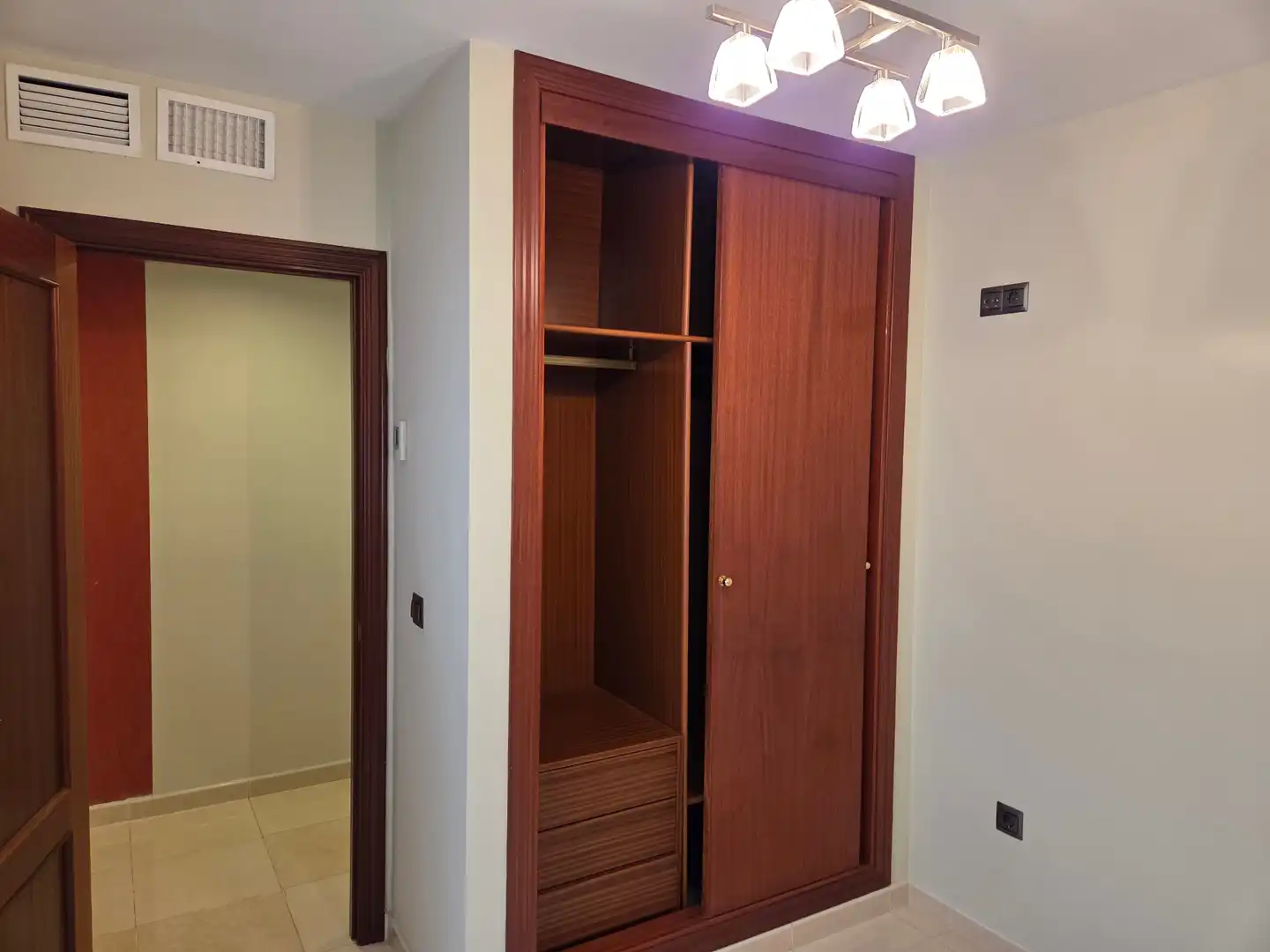 Piso de alquiler en Rincón de la Victoria con Aire acondicionado, Terraza y Trastero